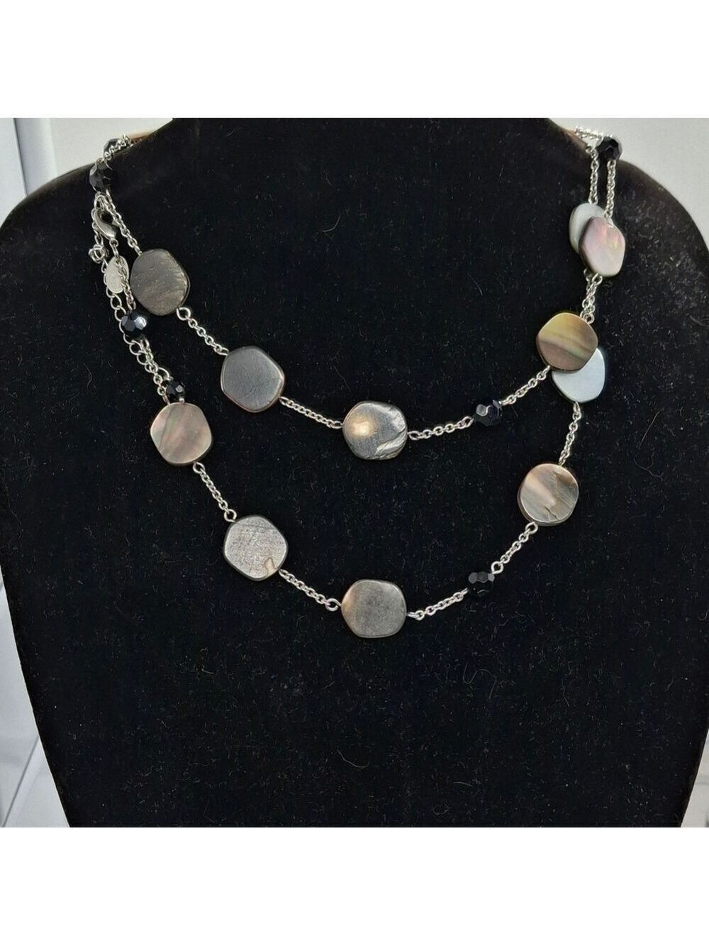 Lia Sophia Mother of pearl black and white necklace